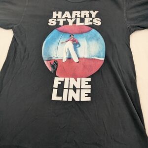 Harry Styles Fine Line Concert Merch T-shirt Treat People With Kindness Small